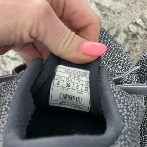 Brooks Gray Athletic Shoes, women’s 8 - Picture 6 of 6